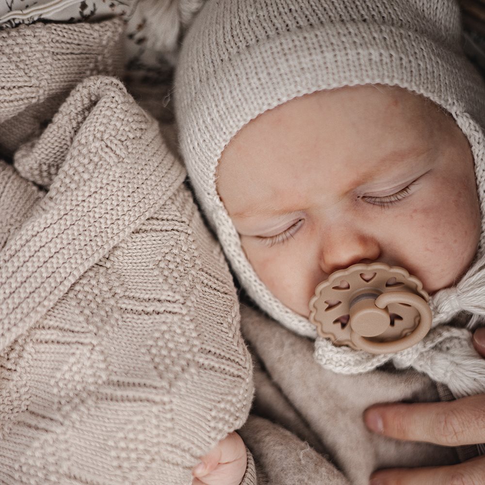 FRIGG Fairytale X H.C Andersen latekslutt 0-6 kuud