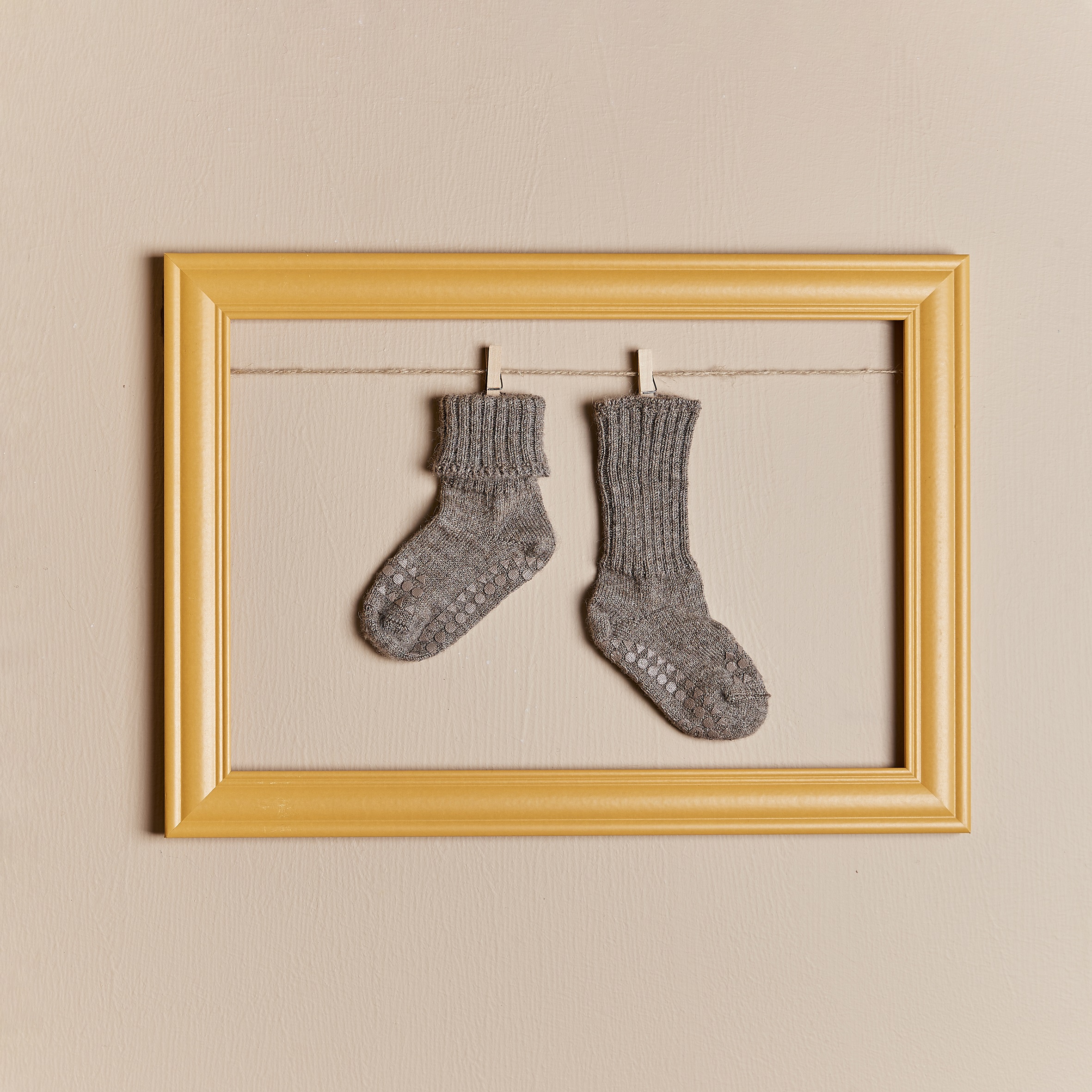 GoBabyGo Alpaca libisemiskindlad alpakavillased sokid Walnut