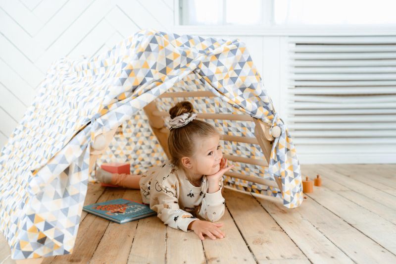 Ette Tete Riidest telk 5-osalisele ronimiskolmnurgale