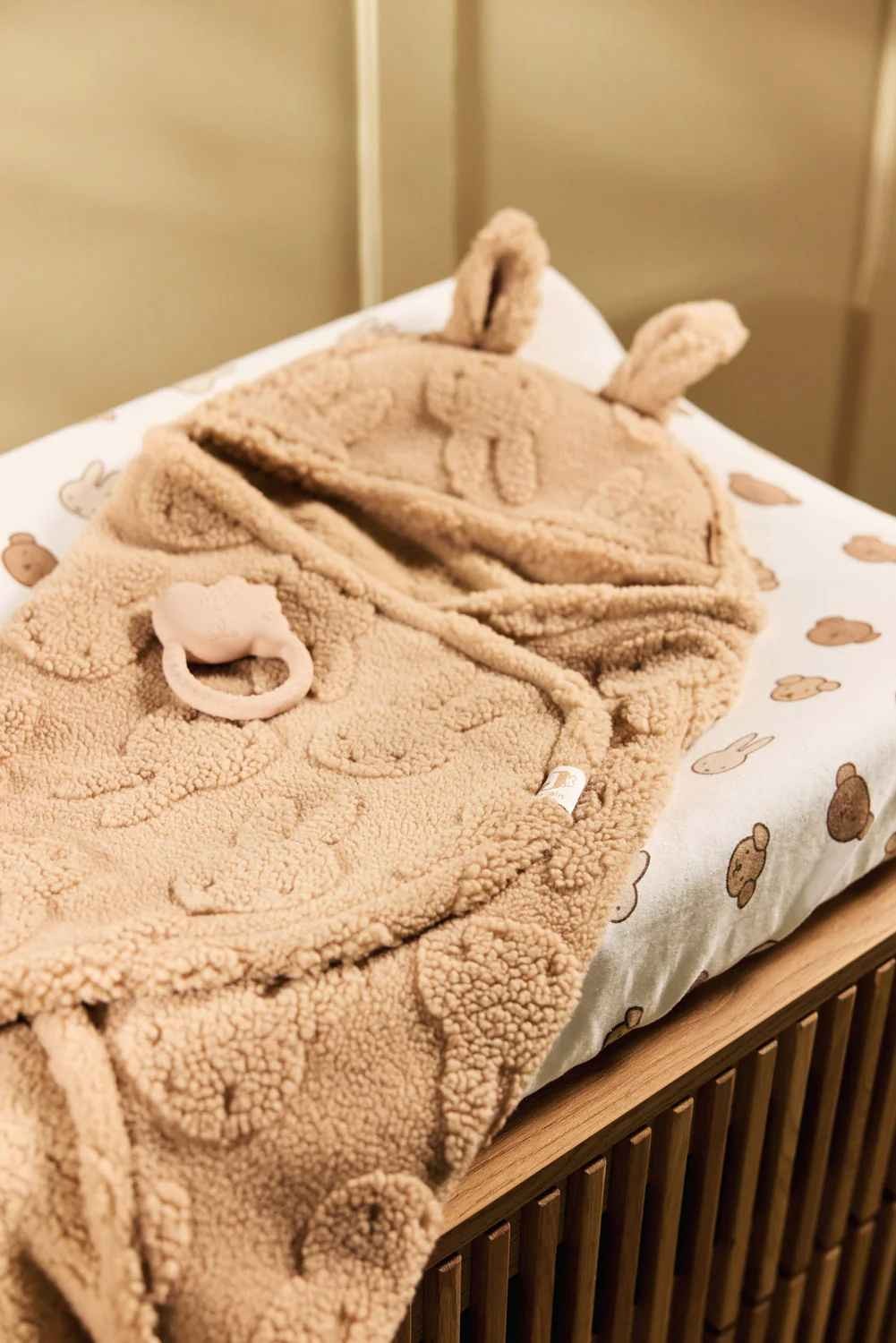 Jollein mähkimistekk Miffy Jacquard Teddy